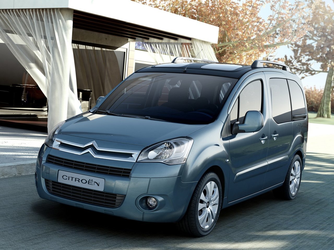 Расход газа одной комплектации компактвэна Citroen Berlingo. Разница стоимости заправки газом и бензином. Автономный пробег до и после установки ГБО.