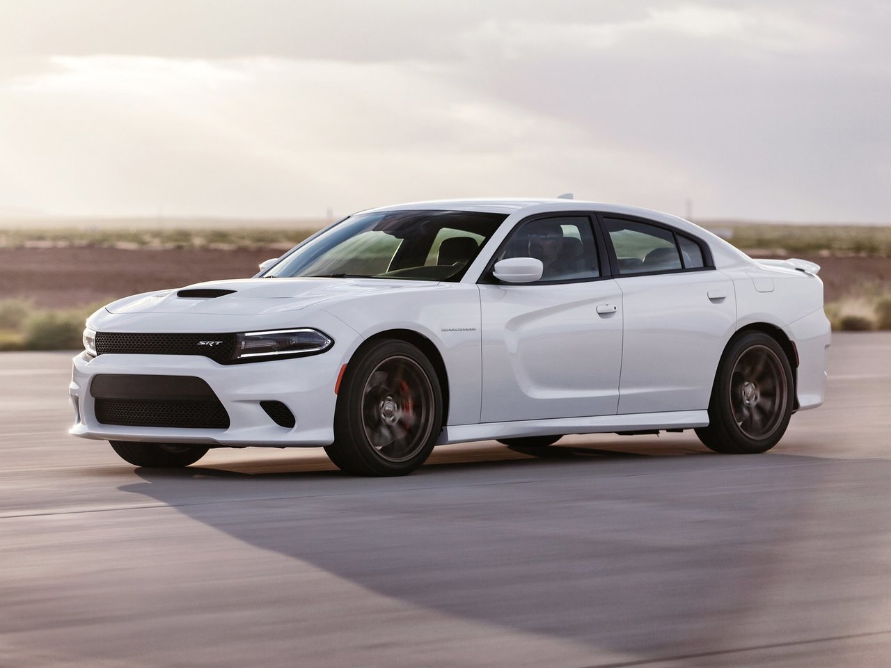 Расход газа двух комплектаций седана SRT Dodge Charger. Разница стоимости заправки газом и бензином. Автономный пробег до и после установки ГБО.