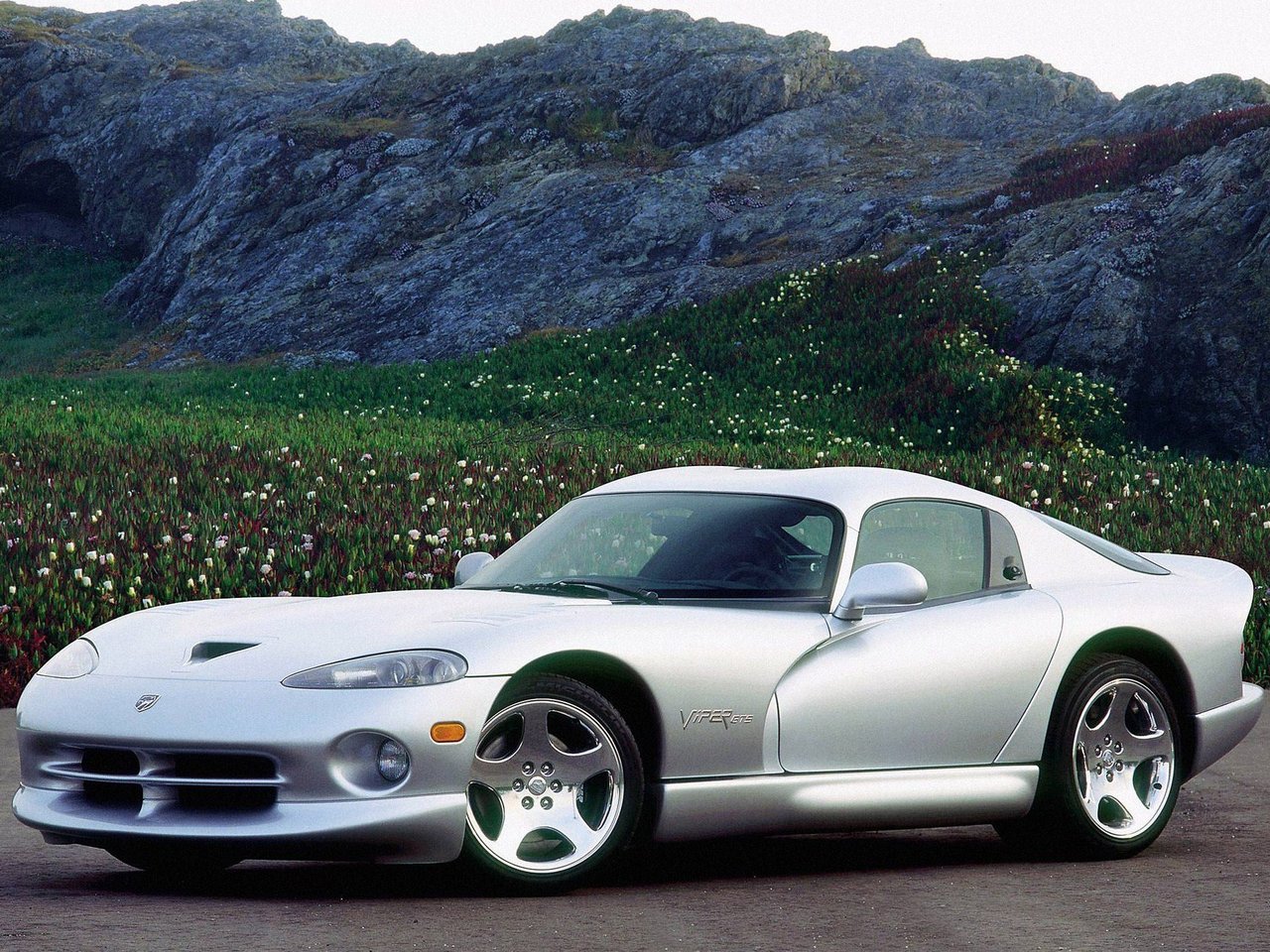 Снижаем расход Dodge Viper на топливо, устанавливаем ГБО