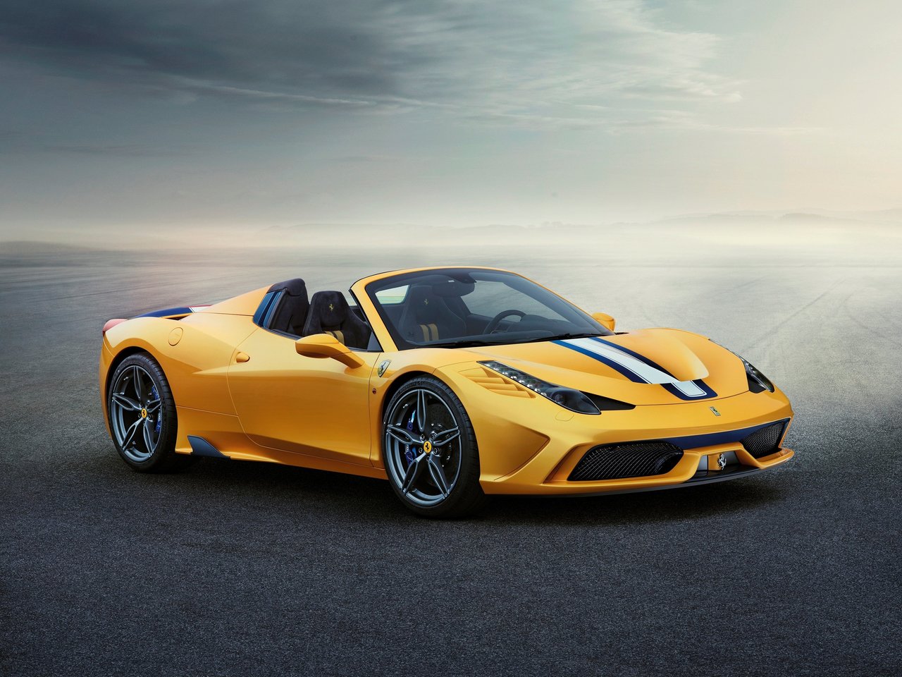 Расход газа одной комплектации родстер Speciale Ferrari 458. Разница стоимости заправки газом и бензином. Автономный пробег до и после установки ГБО.