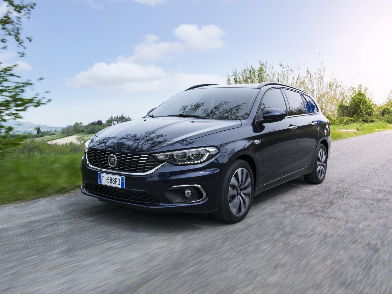 Расход газа двух комплектаций универсала пять дверей Fiat Tipo. Разница стоимости заправки газом и бензином. Автономный пробег до и после установки ГБО.