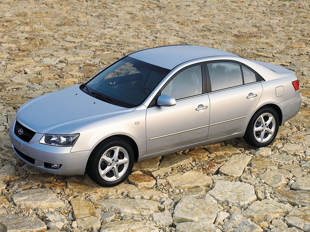 Расход газа пяти комплектаций седана Hyundai Sonata. Разница стоимости заправки газом и бензином. Автономный пробег до и после установки ГБО.