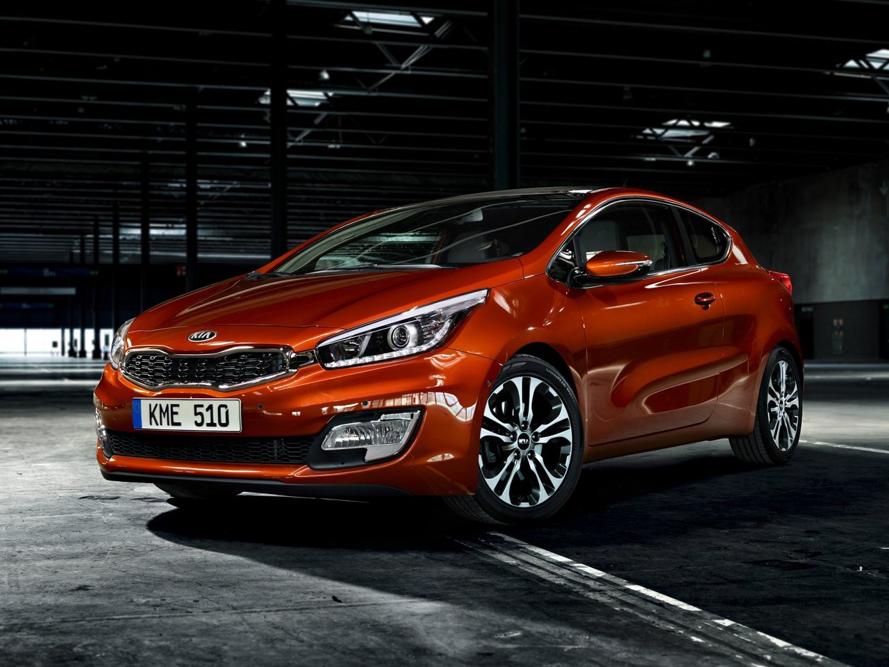 Расход газа двух комплектаций хэтчбека три двери Kia Cee'd. Разница стоимости заправки газом и бензином. Автономный пробег до и после установки ГБО.