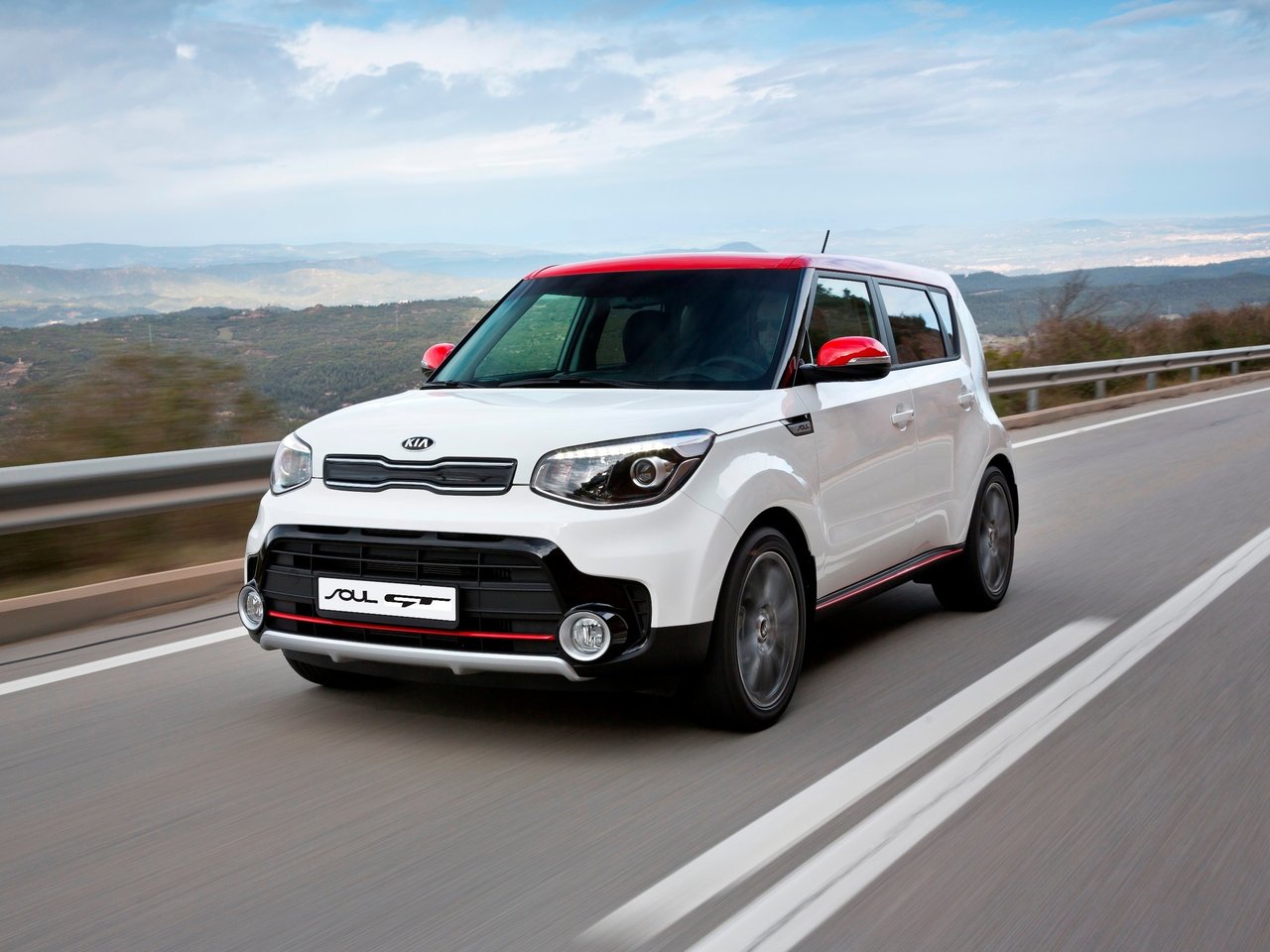 Расход газа четырёх комплектаций хэтчбека пять дверей Kia Soul. Разница стоимости заправки газом и бензином. Автономный пробег до и после установки ГБО.