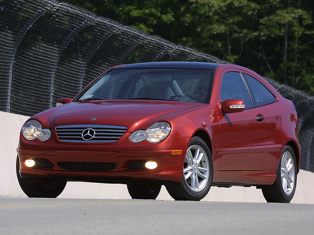 Расход газа пяти комплектаций купе Mercedes-Benz C-klasse. Разница стоимости заправки газом и бензином. Автономный пробег до и после установки ГБО.
