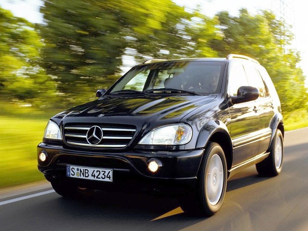 Расход газа одной комплектации внедорожника пять дверей Mercedes-Benz M-klasse AMG. Разница стоимости заправки газом и бензином. Автономный пробег до и после установки ГБО.