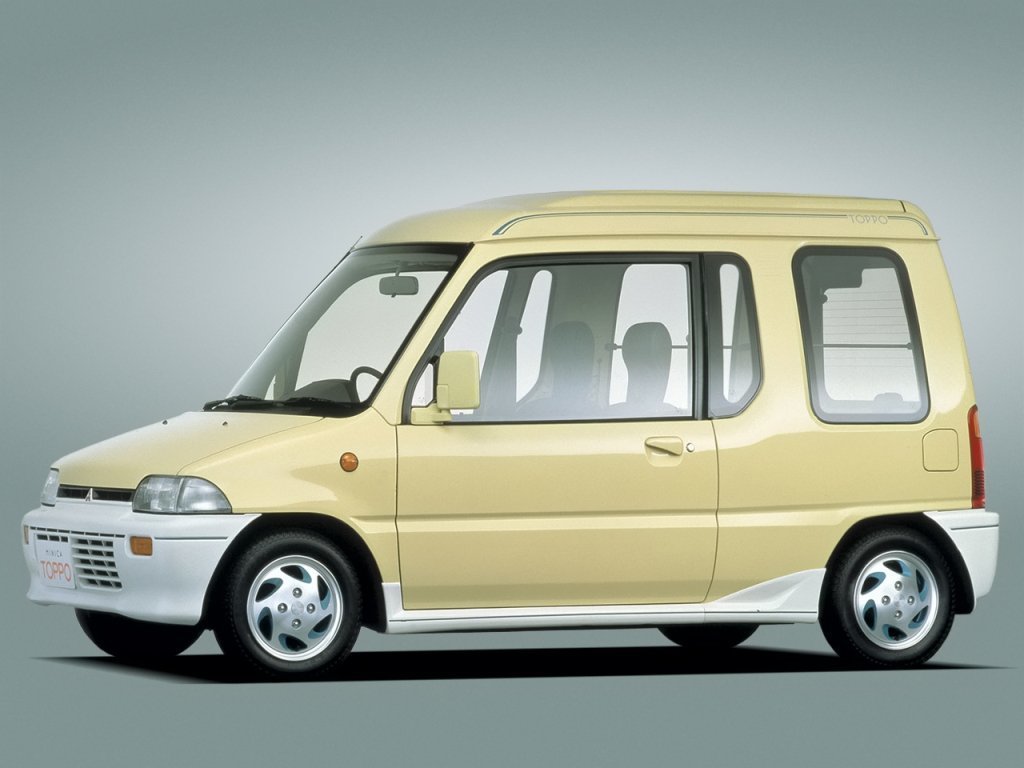 Расход газа двух комплектаций хэтчбек три двери TOPPO Mitsubishi Minica. Разница стоимости заправки газом и бензином. Автономный пробег до и после установки ГБО.