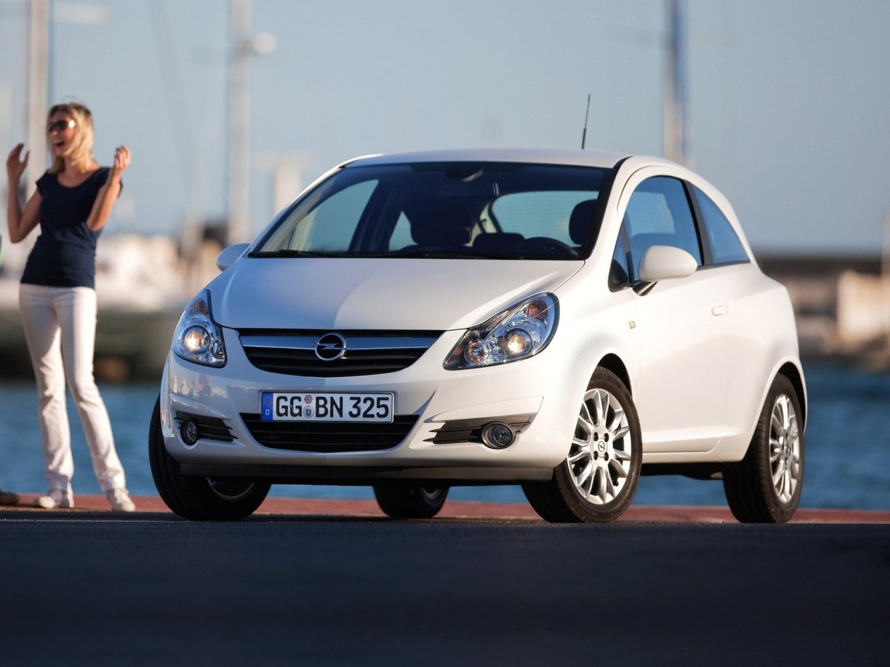 Расход газа шести комплектаций хэтчбека три двери Opel Corsa. Разница стоимости заправки газом и бензином. Автономный пробег до и после установки ГБО.