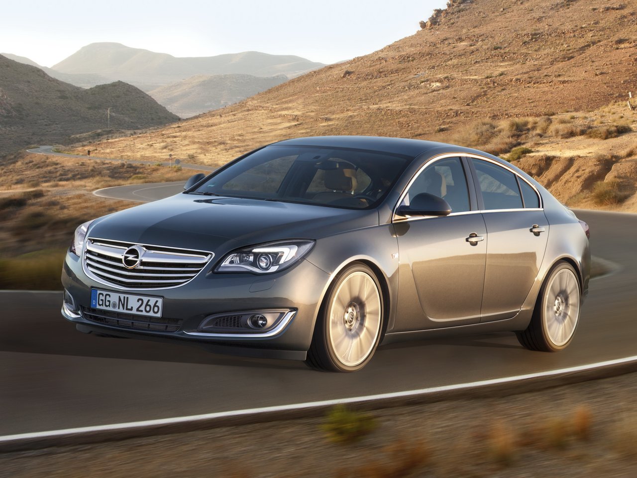 Расход газа шести комплектаций лифтбека Opel Insignia. Разница стоимости заправки газом и бензином. Автономный пробег до и после установки ГБО.