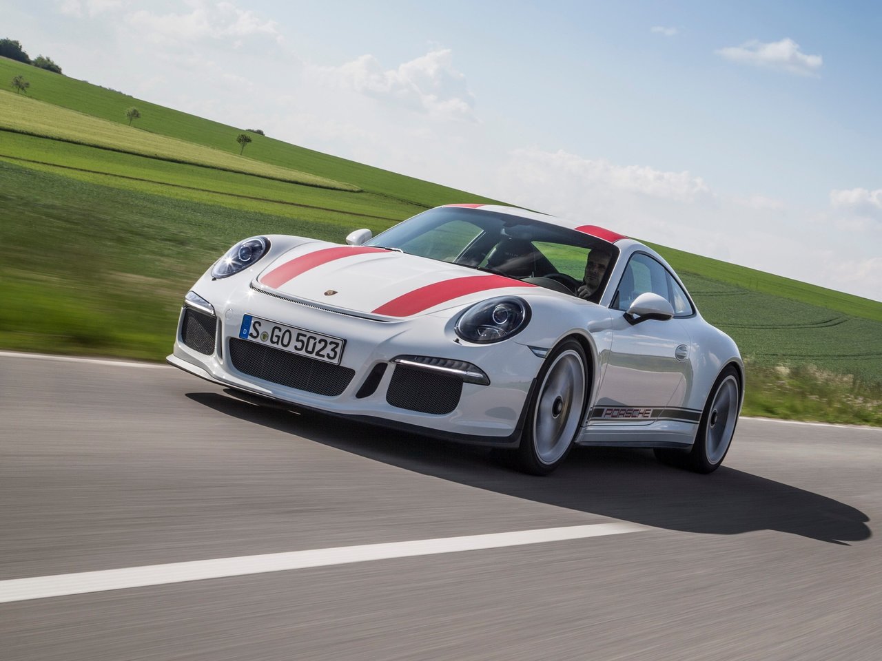 Снижаем расход Porsche 911 R на топливо, устанавливаем ГБО