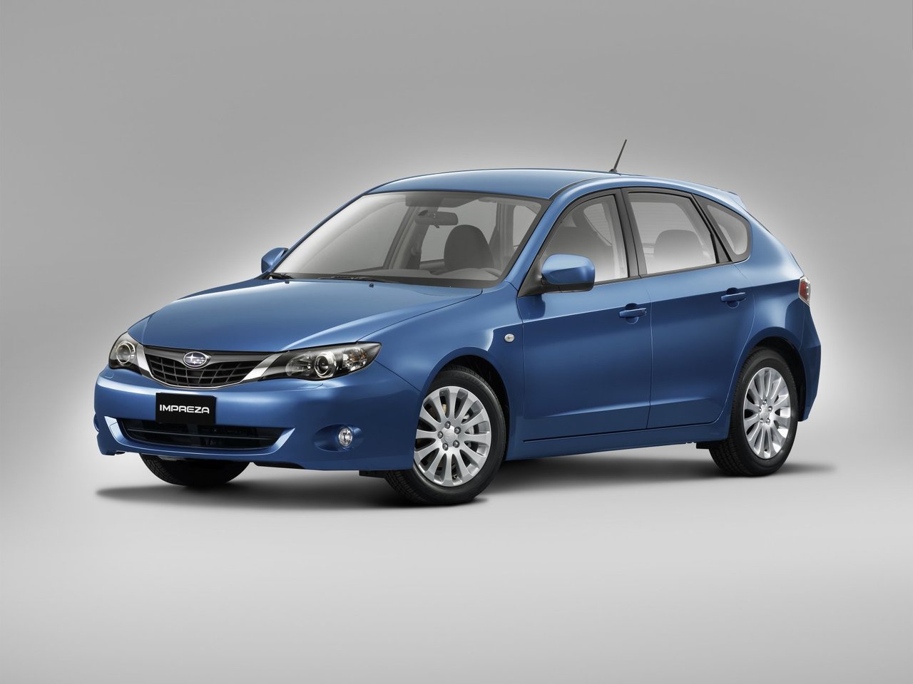 Расход газа семи комплектаций хэтчбека пять дверей Subaru Impreza. Разница стоимости заправки газом и бензином. Автономный пробег до и после установки ГБО.