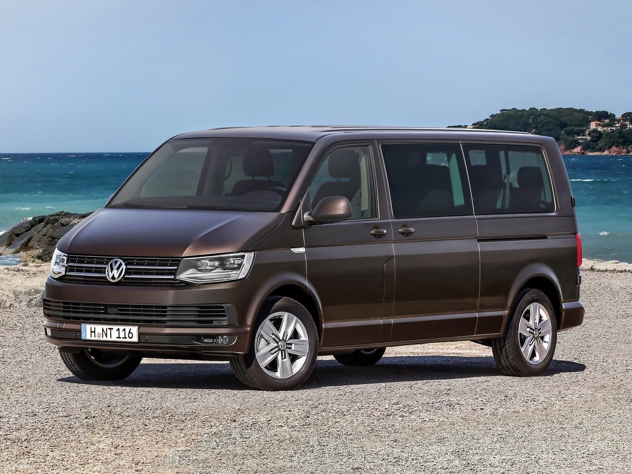 Расход газа двух комплектаций минивэна Long Volkswagen Caravelle. Разница стоимости заправки газом и бензином. Автономный пробег до и после установки ГБО.