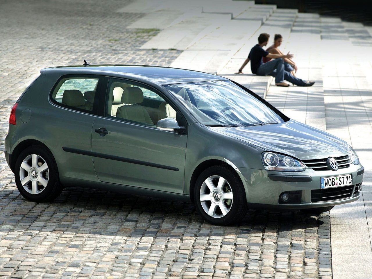 Расход газа семи комплектаций хэтчбека три двери Volkswagen Golf. Разница стоимости заправки газом и бензином. Автономный пробег до и после установки ГБО.