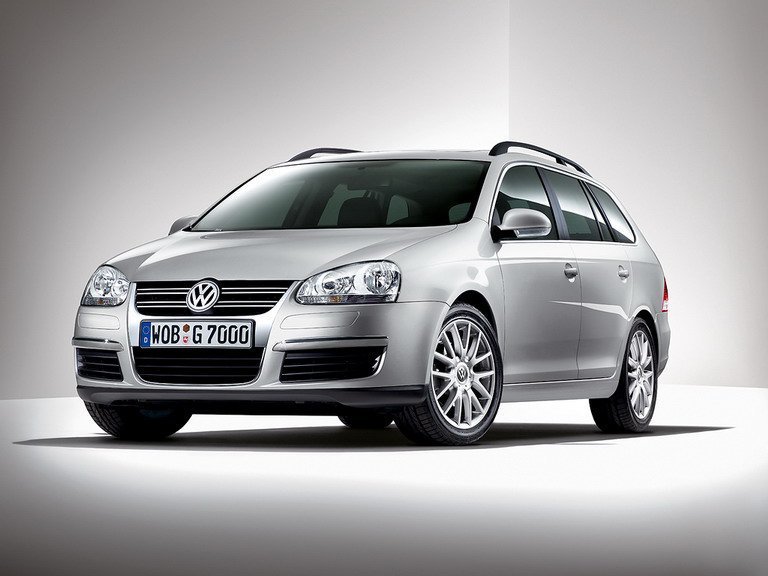Расход газа семи комплектаций универсала пять дверей Volkswagen Golf. Разница стоимости заправки газом и бензином. Автономный пробег до и после установки ГБО.