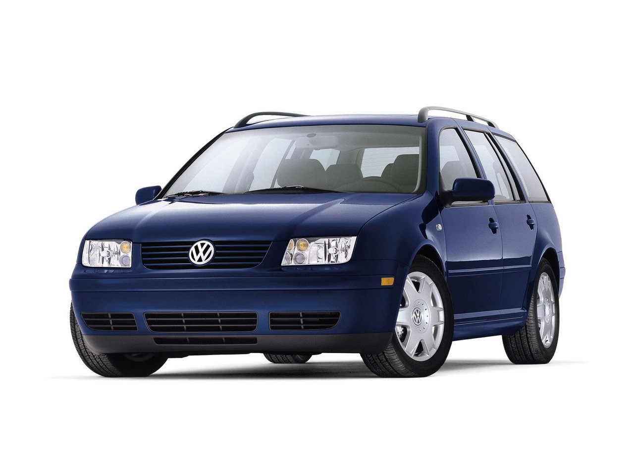 Расход газа шести комплектаций универсала пять дверей Volkswagen Jetta. Разница стоимости заправки газом и бензином. Автономный пробег до и после установки ГБО.