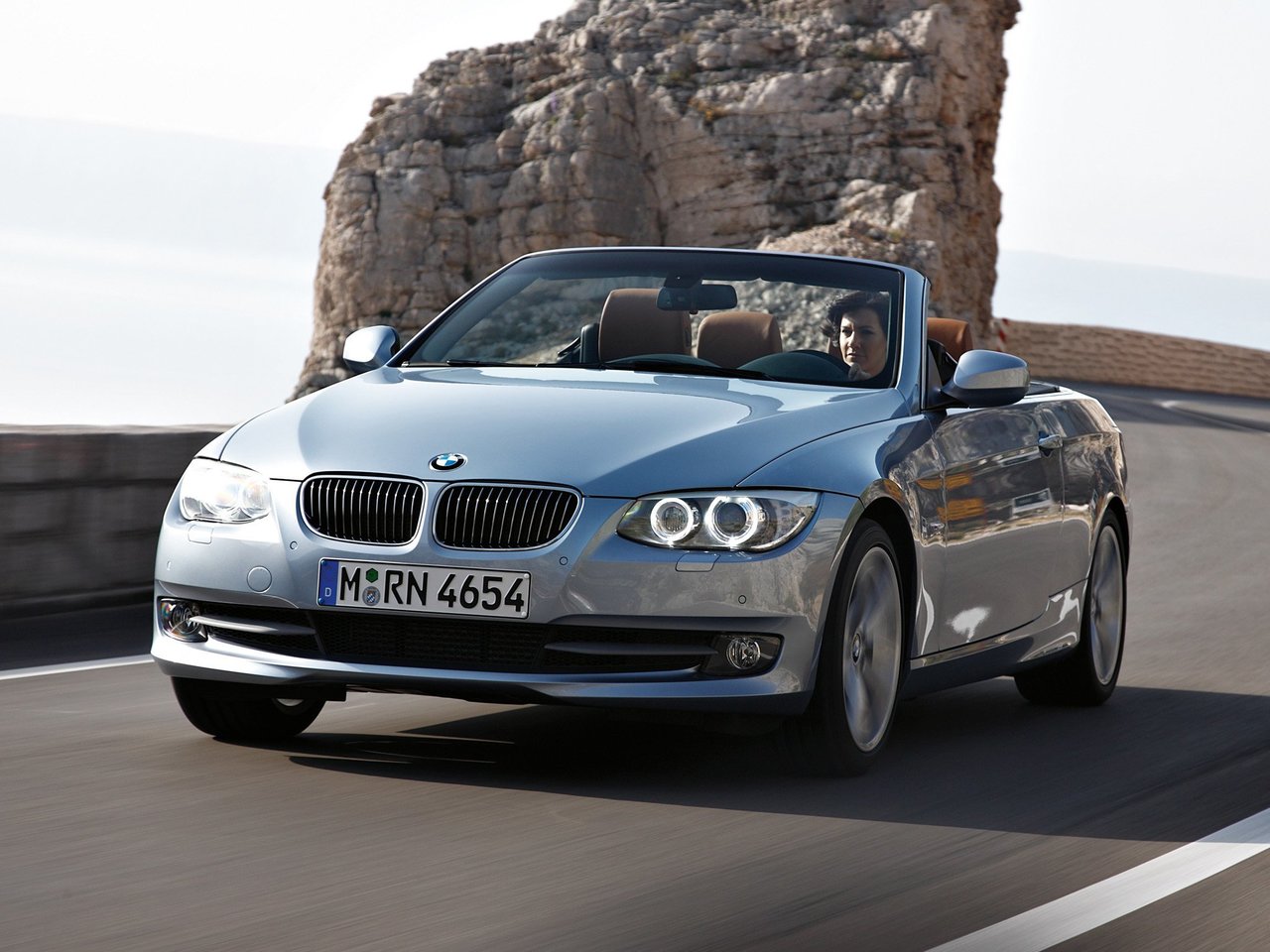 Расход газа семи комплектаций кабриолета BMW 3 серия. Разница стоимости заправки газом и бензином. Автономный пробег до и после установки ГБО.
