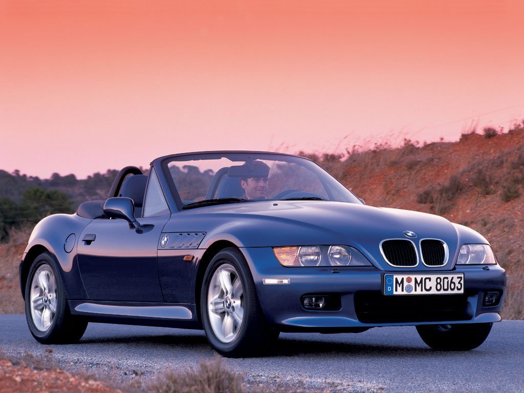 Расход газа семи комплектаций родстера BMW Z3. Разница стоимости заправки газом и бензином. Автономный пробег до и после установки ГБО.