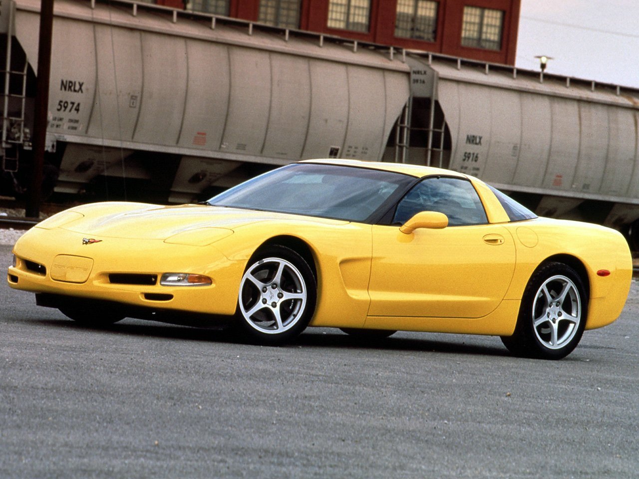 Расход газа четырёх комплектаций купе Chevrolet Corvette. Разница стоимости заправки газом и бензином. Автономный пробег до и после установки ГБО.
