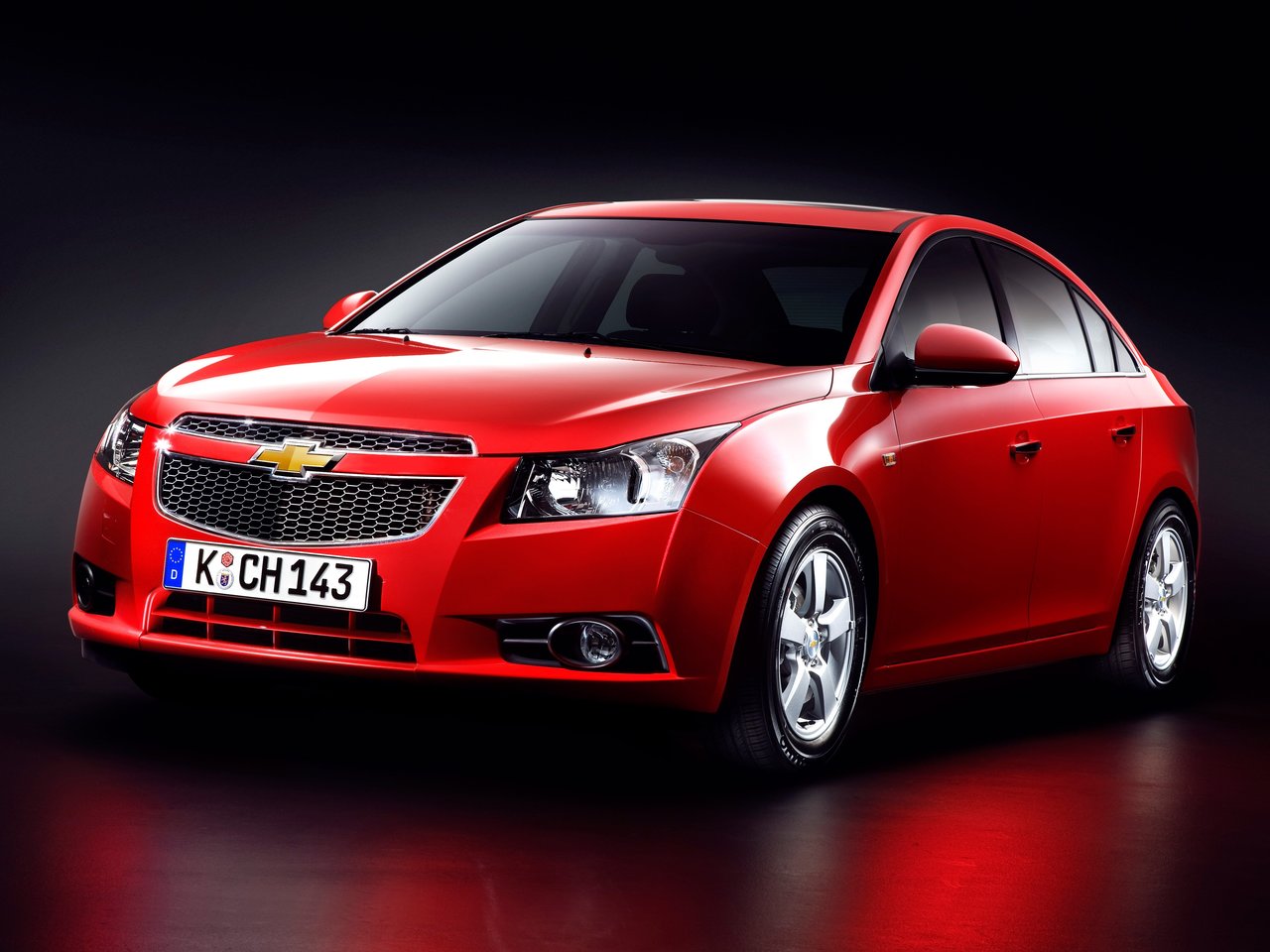 Расход газа шести комплектаций седана Chevrolet Cruze. Разница стоимости заправки газом и бензином. Автономный пробег до и после установки ГБО.