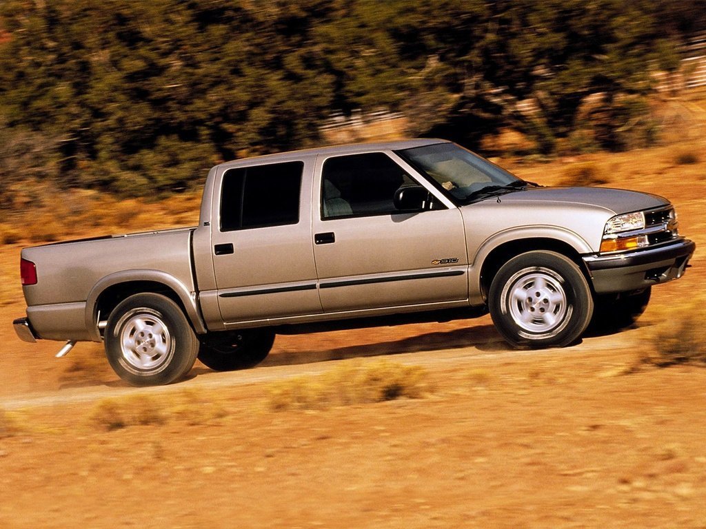 Расход газа одной комплектации пикапа Двойная кабина Chevrolet S-10 Pickup. Разница стоимости заправки газом и бензином. Автономный пробег до и после установки ГБО.