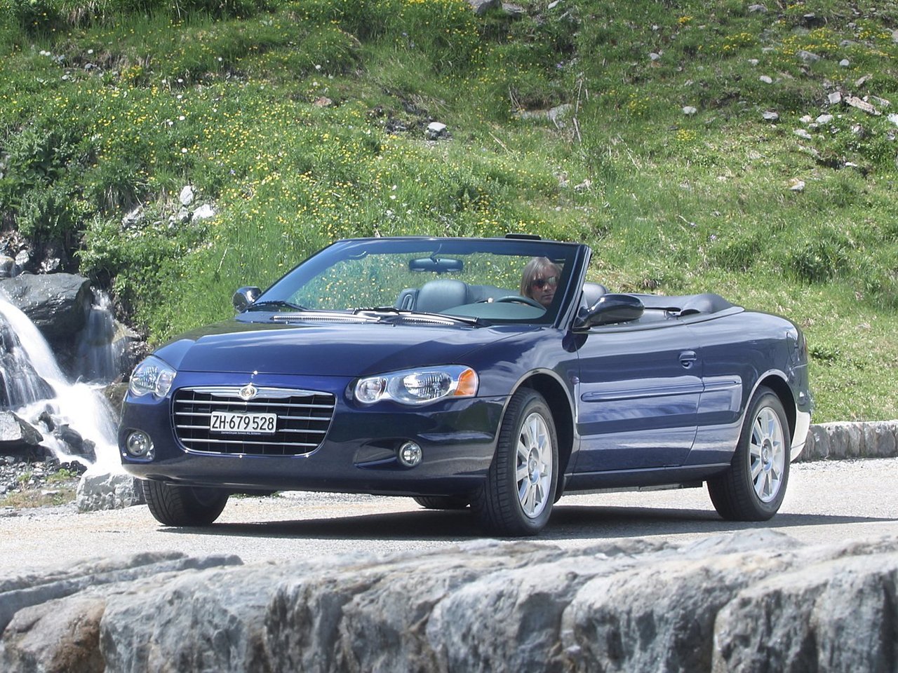 Расход газа пяти комплектаций кабриолета Chrysler Sebring. Разница стоимости заправки газом и бензином. Автономный пробег до и после установки ГБО.