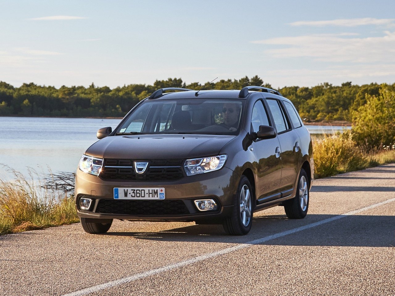 Расход газа трёх комплектаций универсала пять дверей Dacia Logan. Разница стоимости заправки газом и бензином. Автономный пробег до и после установки ГБО.