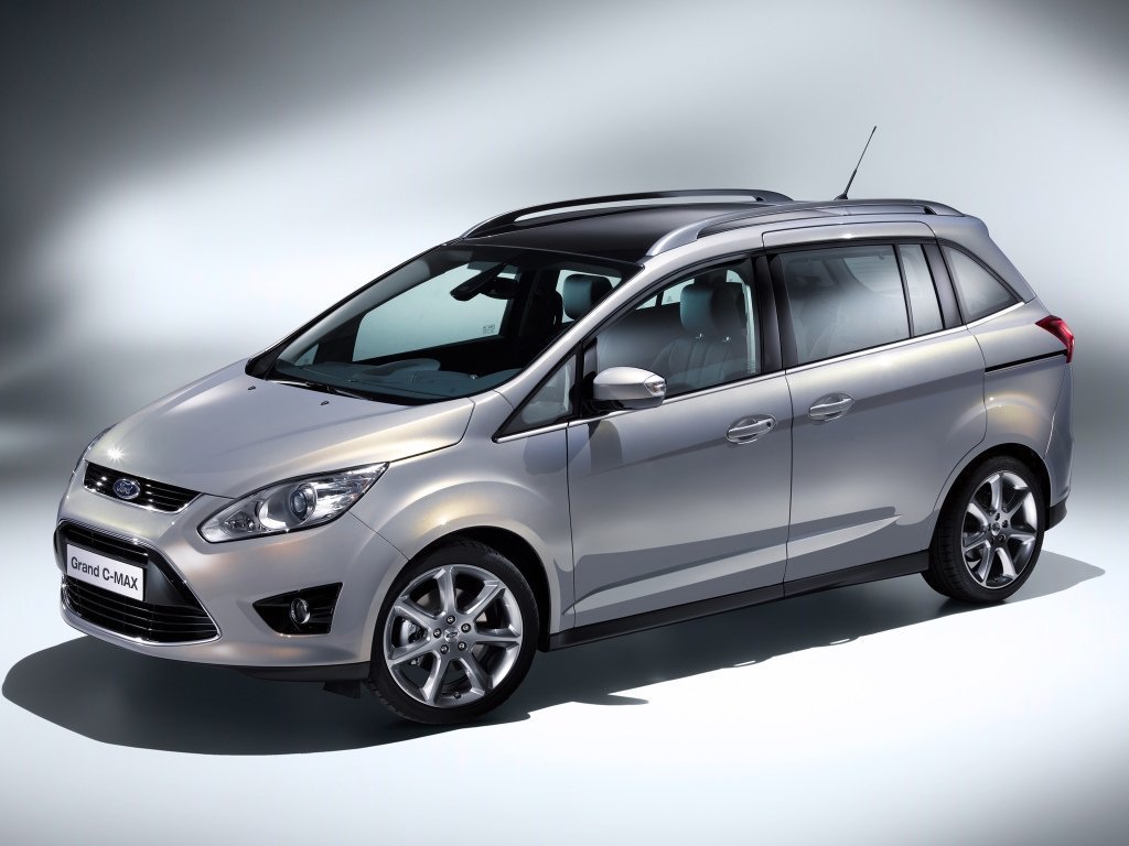 Расход газа двух комплектаций компактвэна Grand Ford C-MAX. Разница стоимости заправки газом и бензином. Автономный пробег до и после установки ГБО.