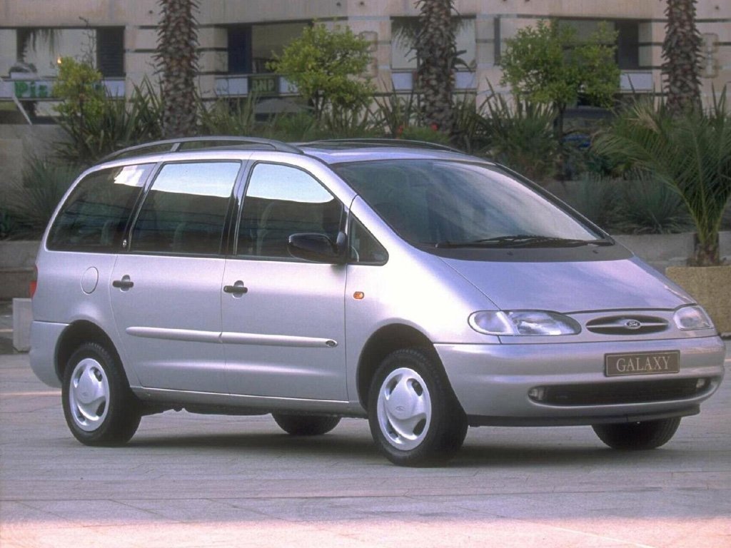 Расход газа шести комплектаций минивэна Ford Galaxy. Разница стоимости заправки газом и бензином. Автономный пробег до и после установки ГБО.