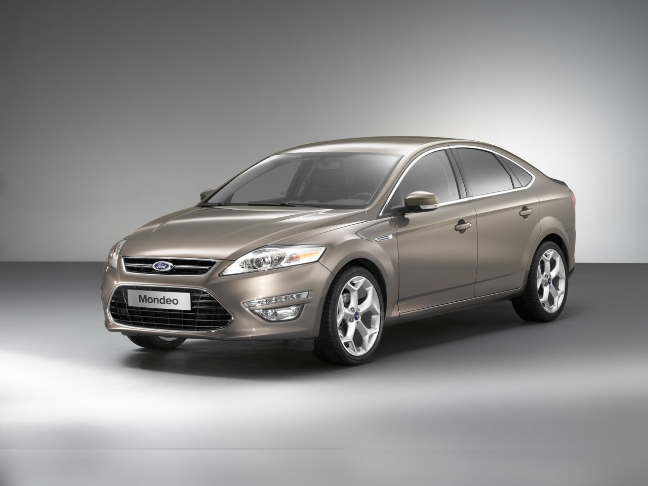 Расход газа трёх комплектаций лифтбека Ford Mondeo. Разница стоимости заправки газом и бензином. Автономный пробег до и после установки ГБО.