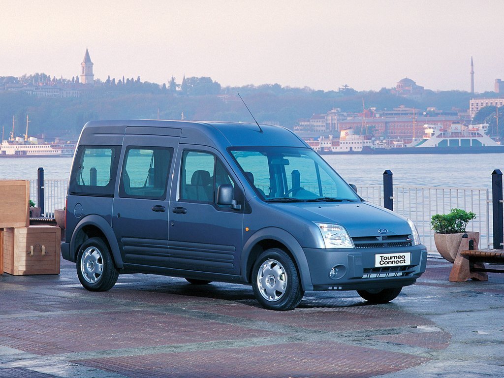 Расход газа одной комплектации компактвэна LWB Ford Tourneo Connect. Разница стоимости заправки газом и бензином. Автономный пробег до и после установки ГБО.