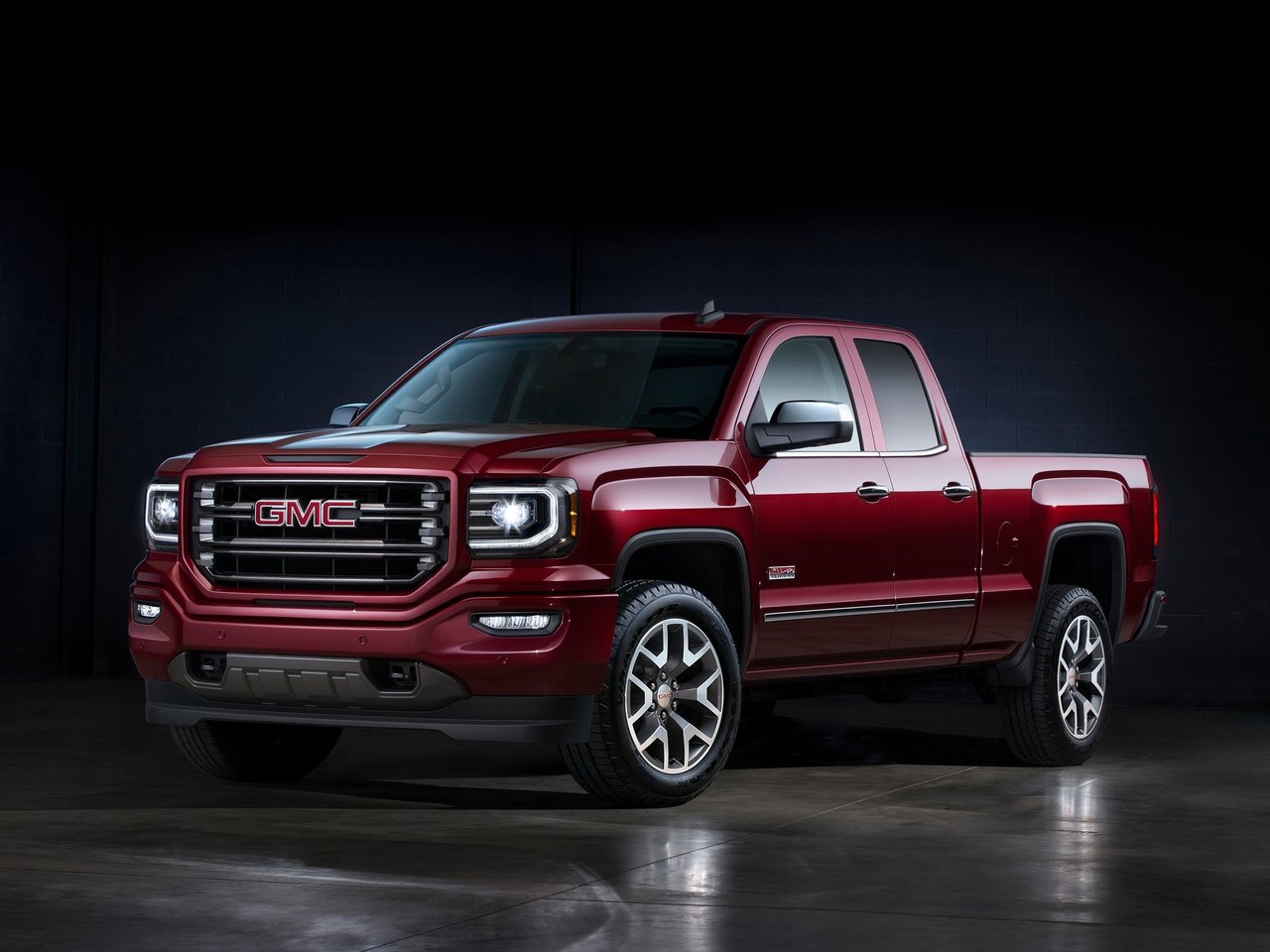 Расход газа трёх комплектаций пикапа Двойная кабина Double GMC Sierra. Разница стоимости заправки газом и бензином. Автономный пробег до и после установки ГБО.