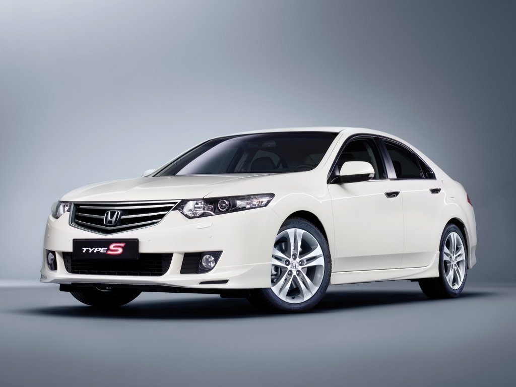 Расход газа двух комплектаций седана Type-S Honda Accord. Разница стоимости заправки газом и бензином. Автономный пробег до и после установки ГБО.
