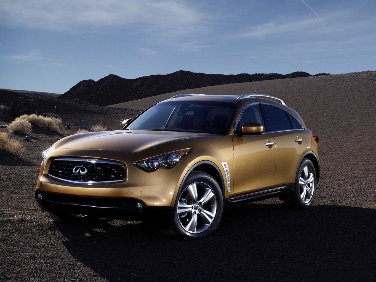 Расход газа трёх комплектаций внедорожника пять дверей Infiniti FX. Разница стоимости заправки газом и бензином. Автономный пробег до и после установки ГБО.