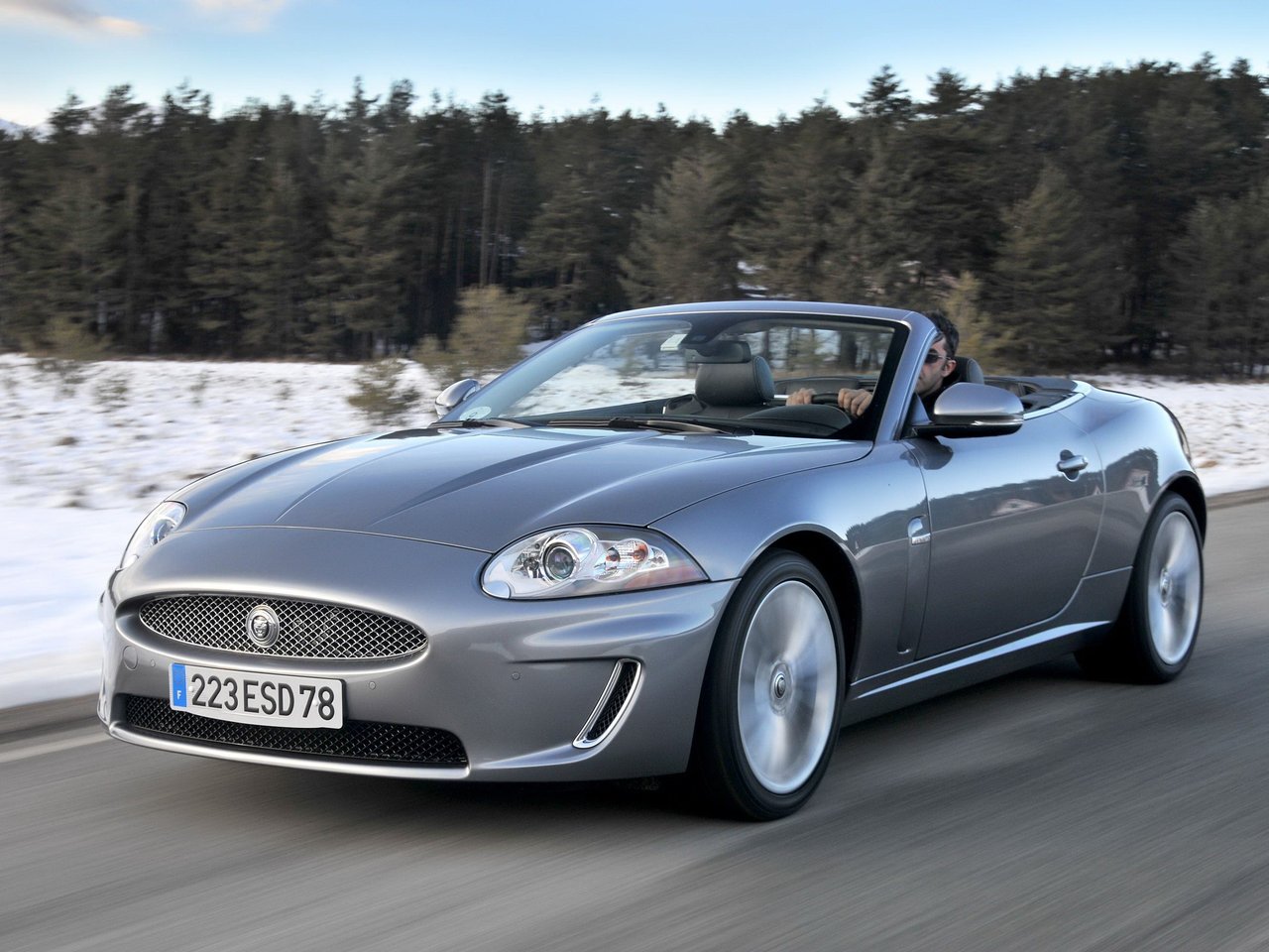 Расход газа одной комплектации кабриолета Jaguar XK. Разница стоимости заправки газом и бензином. Автономный пробег до и после установки ГБО.