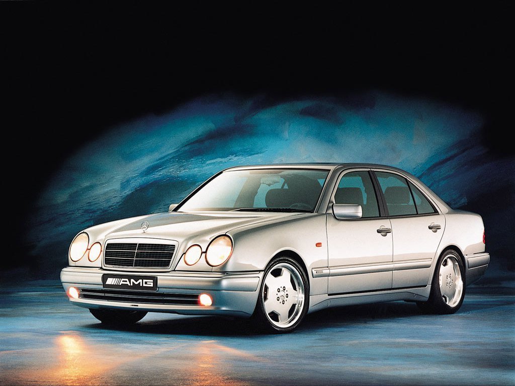 Снижаем расход Mercedes-Benz E-klasse AMG на топливо, устанавливаем ГБО