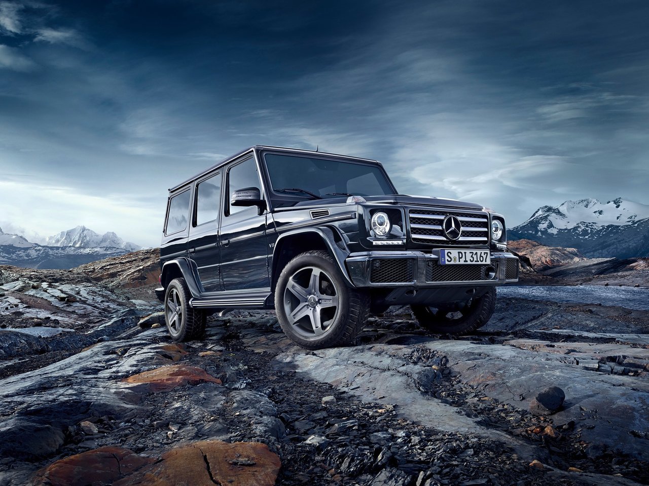 Расход газа одной комплектации внедорожника пять дверей Mercedes-Benz G-klasse. Разница стоимости заправки газом и бензином. Автономный пробег до и после установки ГБО.