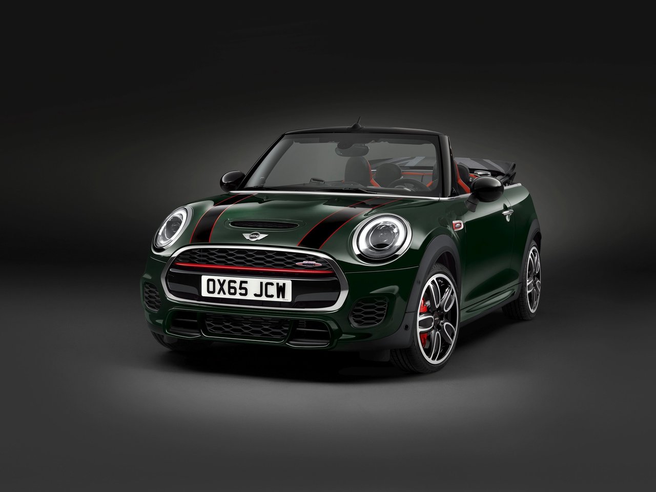 Расход газа двух комплектаций кабриолет JCW MINI Cabrio. Разница стоимости заправки газом и бензином. Автономный пробег до и после установки ГБО.