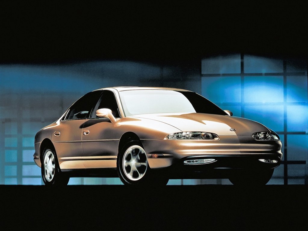 Расход газа одной комплектации седана Oldsmobile Aurora. Разница стоимости заправки газом и бензином. Автономный пробег до и после установки ГБО.