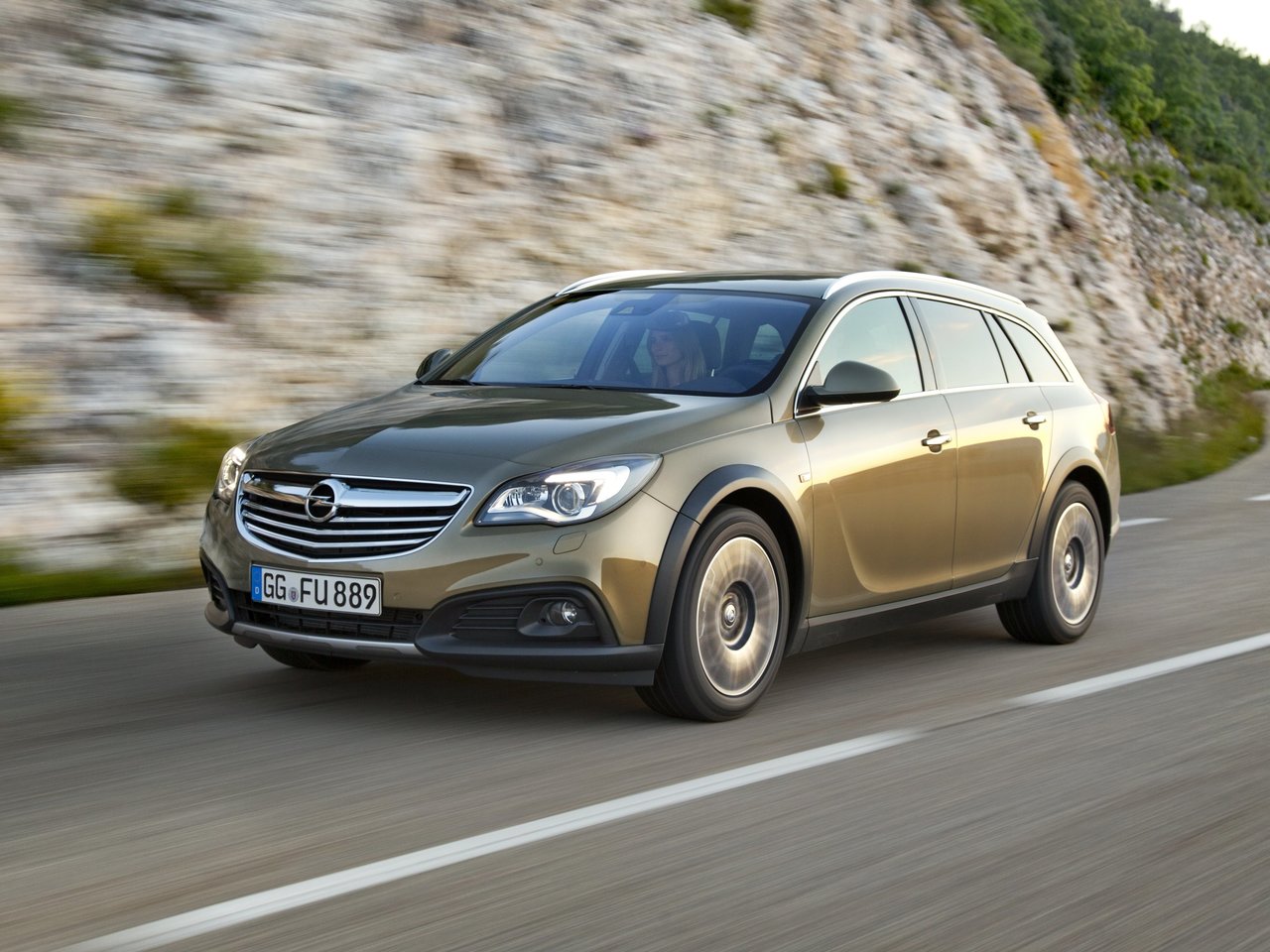 Опель Инсигния Кантри Турер. Opel insignia tourer