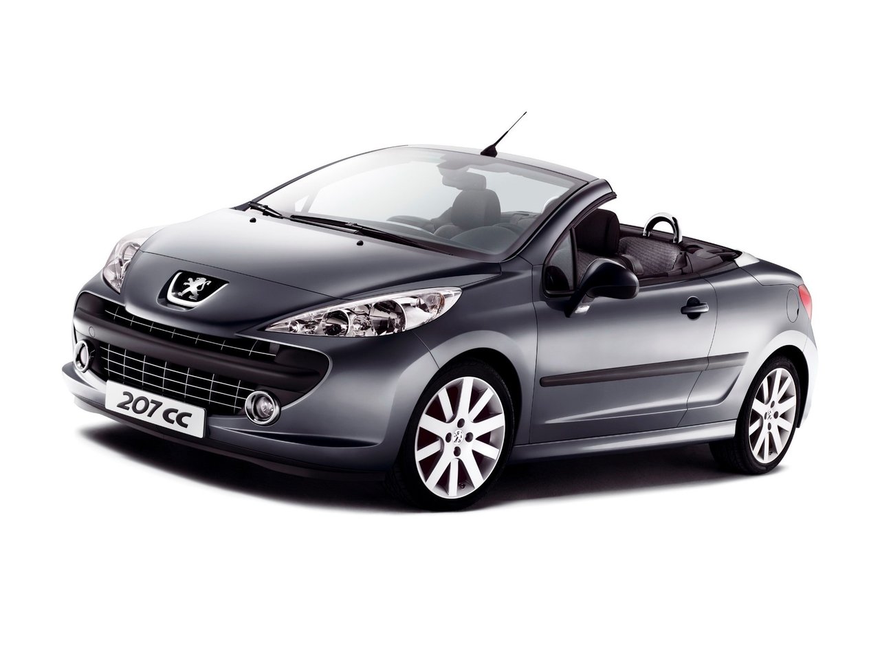 Расход газа двух комплектаций кабриолета Peugeot 207. Разница стоимости заправки газом и бензином. Автономный пробег до и после установки ГБО.
