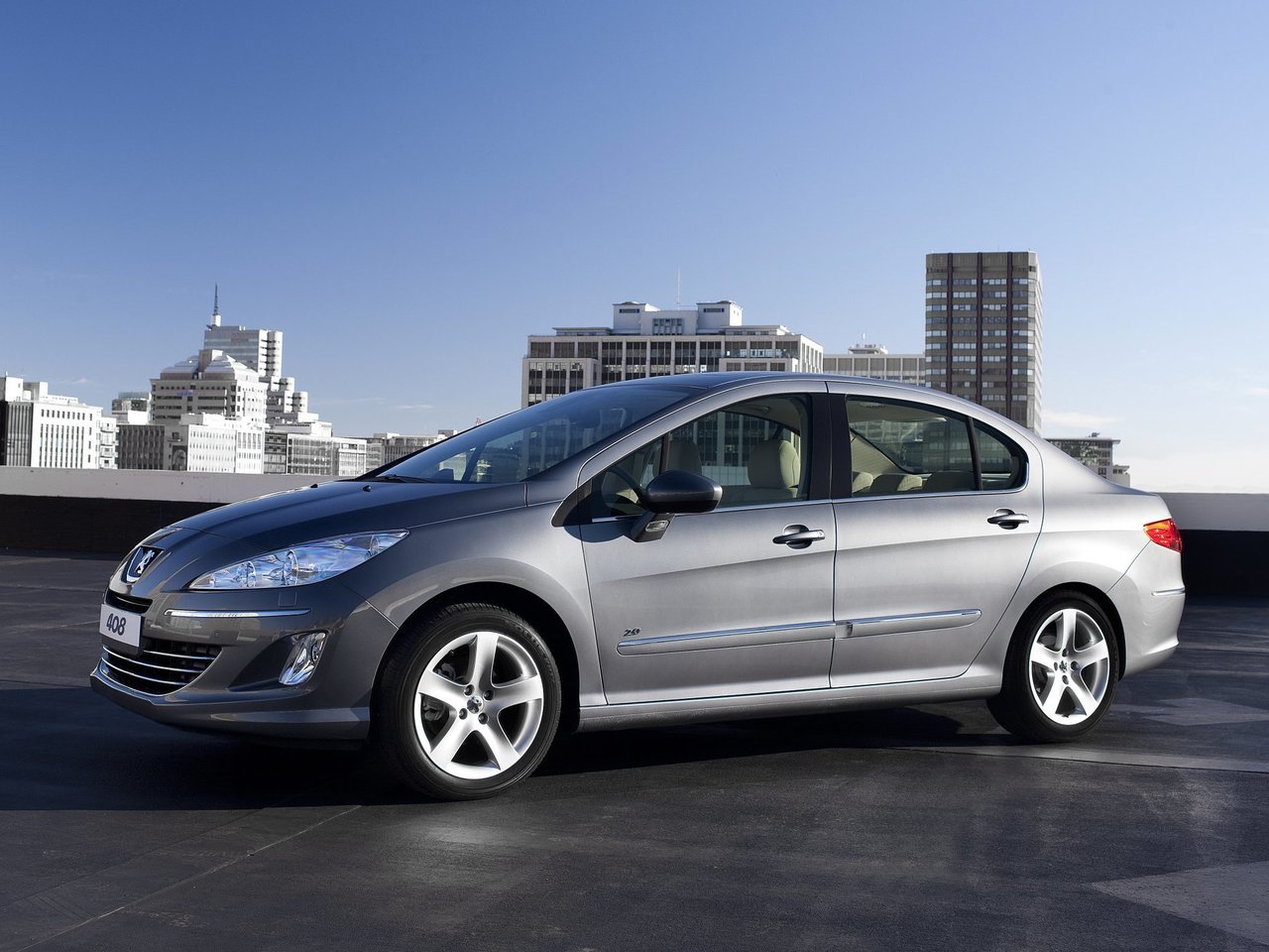 за рулем своими силами peugeot 408 sedan