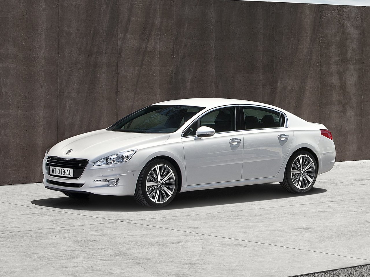 Снижаем расход Peugeot 508 на топливо, устанавливаем ГБО