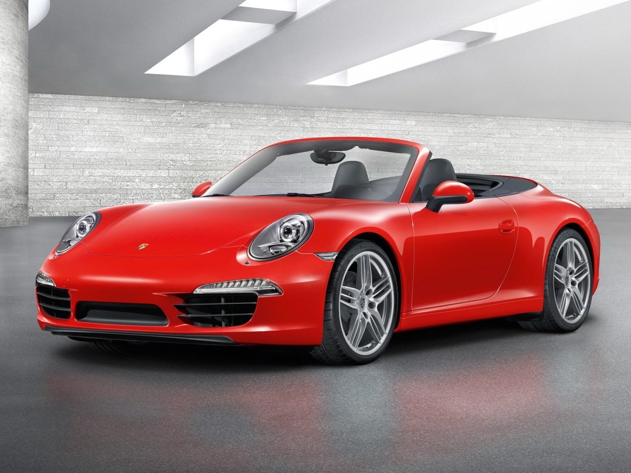 Расход газа четырёх комплектаций кабриолета Porsche 911. Разница стоимости заправки газом и бензином. Автономный пробег до и после установки ГБО.