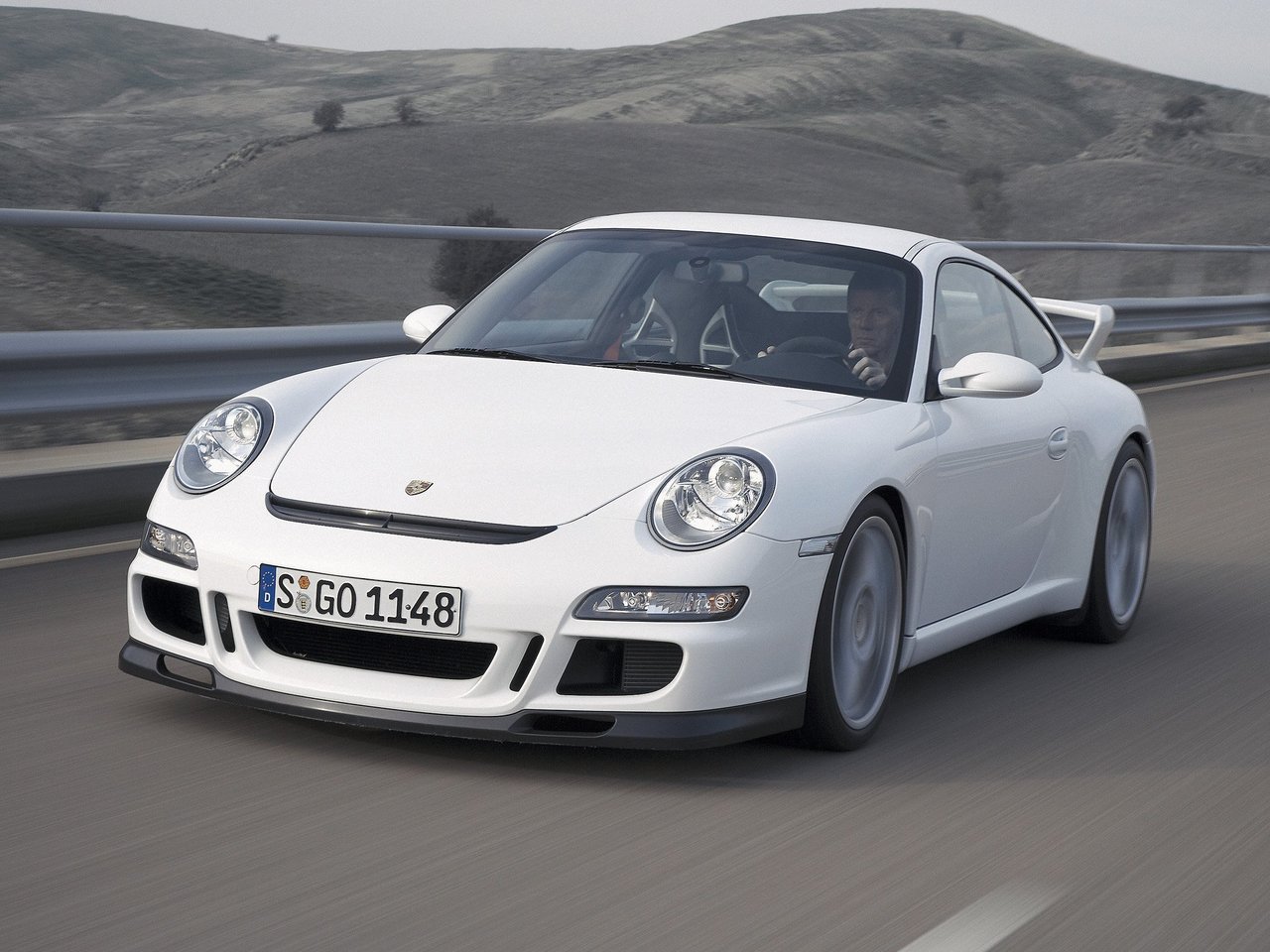 Снижаем расход Porsche 911 GT3 на топливо, устанавливаем ГБО