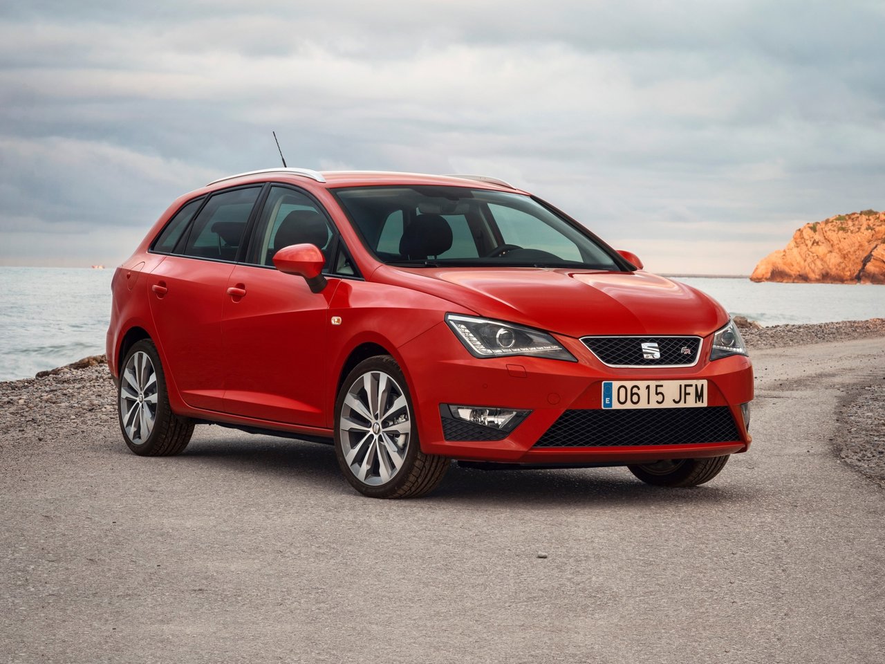 Расход газа трёх комплектаций универсала пять дверей SEAT Ibiza. Разница стоимости заправки газом и бензином. Автономный пробег до и после установки ГБО.