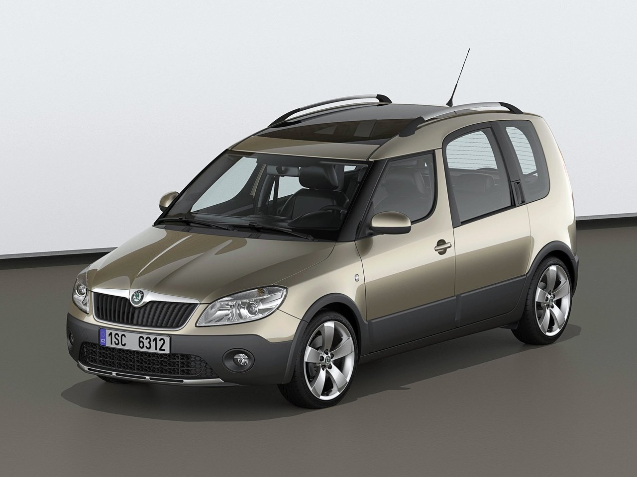 Расход газа двух комплектаций компактвэна Scout Skoda Roomster. Разница стоимости заправки газом и бензином. Автономный пробег до и после установки ГБО.