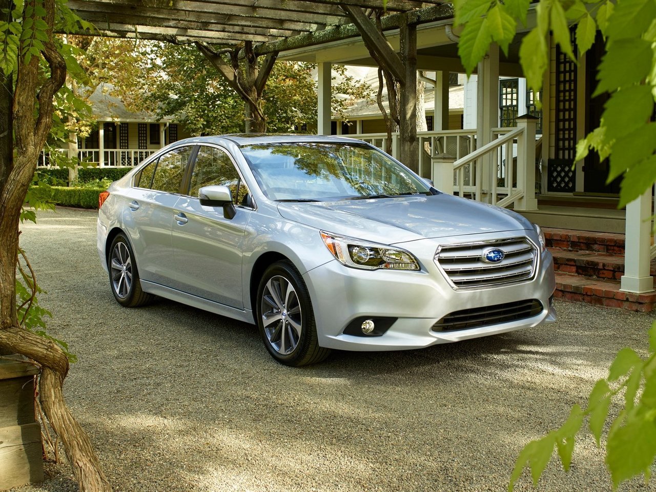 Расход газа двух комплектаций седана Subaru Legacy. Разница стоимости заправки газом и бензином. Автономный пробег до и после установки ГБО.