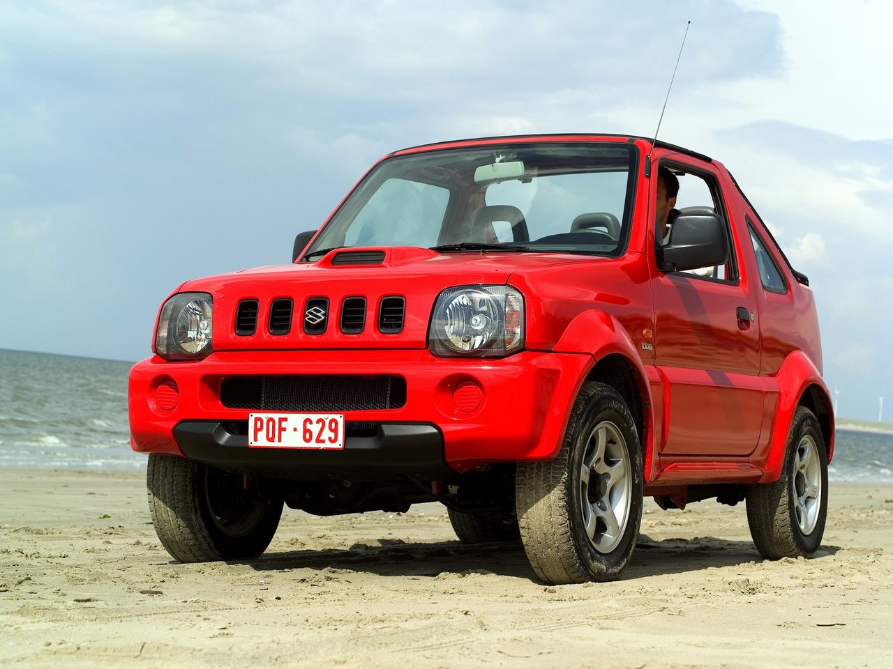 Расход газа трёх комплектаций внедорожник открытый Suzuki Jimny. Разница стоимости заправки газом и бензином. Автономный пробег до и после установки ГБО.