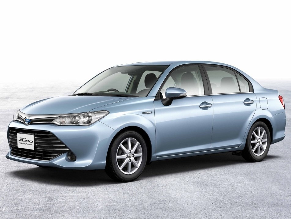 Расход газа трёх комплектаций седана Axio Toyota Corolla. Разница стоимости заправки газом и бензином. Автономный пробег до и после установки ГБО.