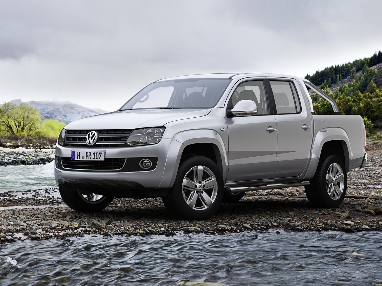 Расход газа одной комплектации пикапа Двойная кабина Double Cab Volkswagen Amarok. Разница стоимости заправки газом и бензином. Автономный пробег до и после установки ГБО.